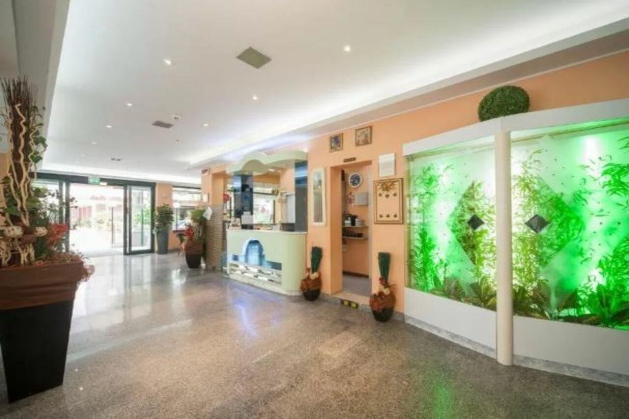 Hotel Gemini Rimini Ngoại thất bức ảnh