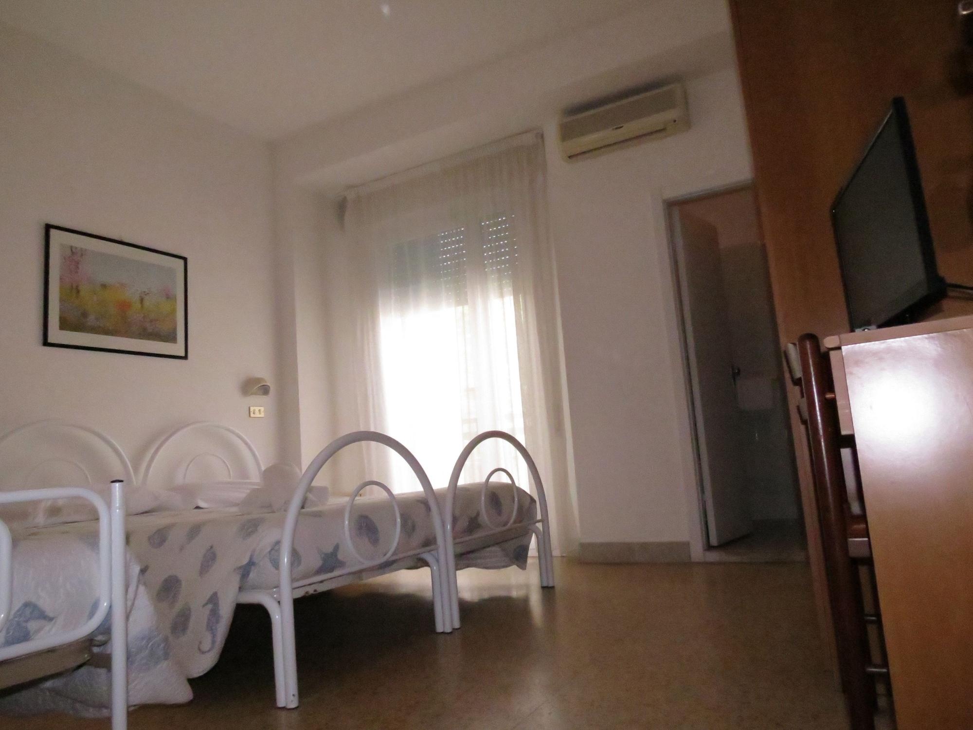 Hotel Gemini Rimini Ngoại thất bức ảnh